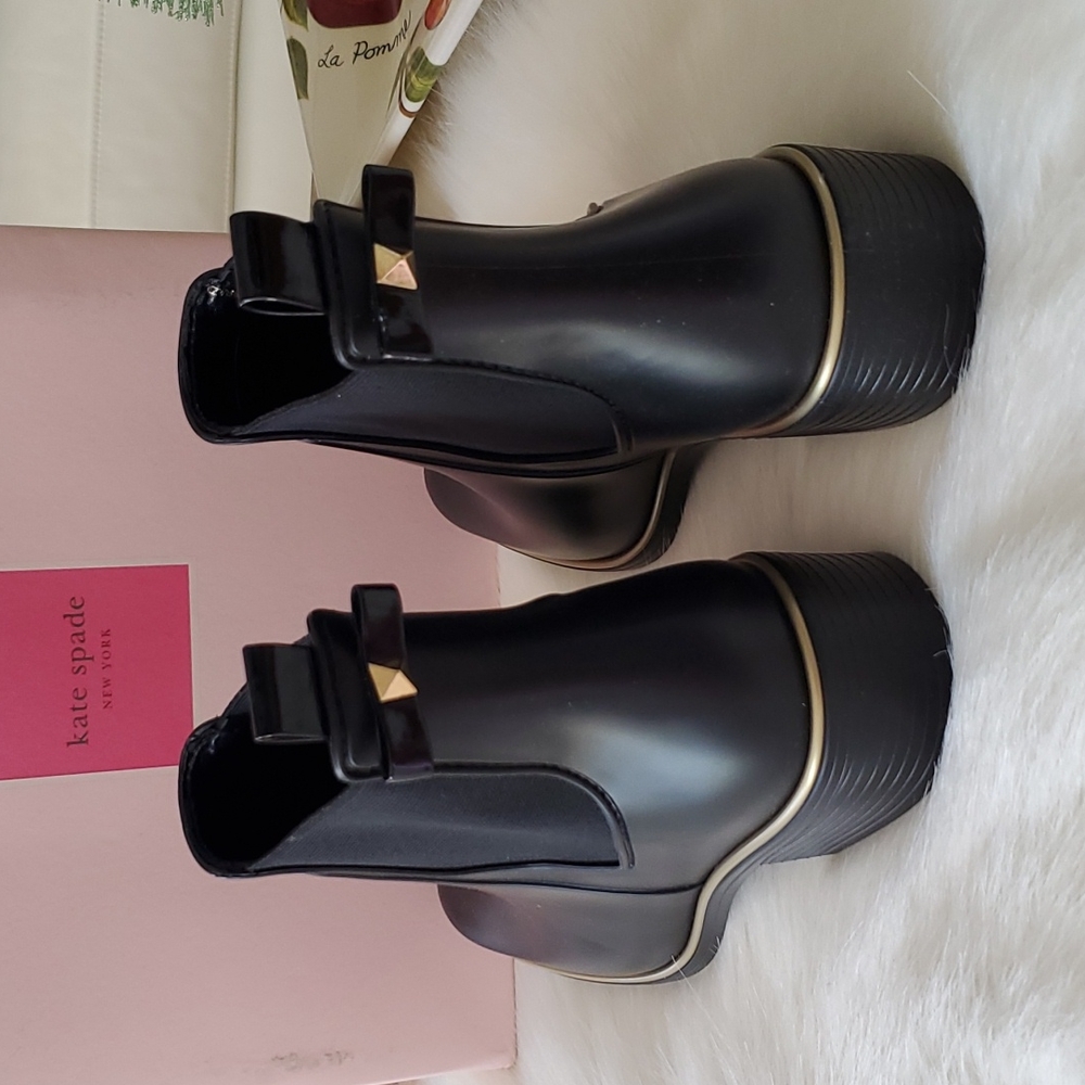 Katespade Carry Over Rainbootie Star Black Size 8B - Picture 3 of 9